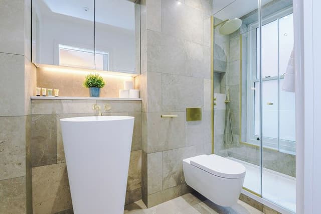 Luxury Townhome, 2 Bedrooms, Balcony, City View