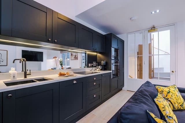 Luxury Townhome, 3 Bedrooms, Balcony, City View