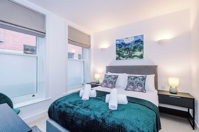 Luxury Townhome, 2 Bedrooms, Balcony, City View