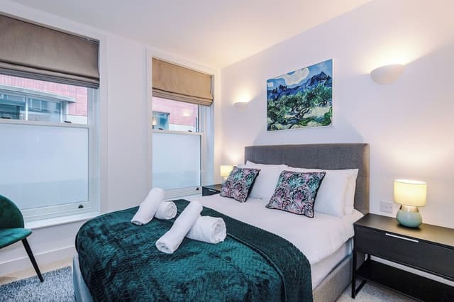 Luxury Townhome, 2 Bedrooms, Balcony, City View