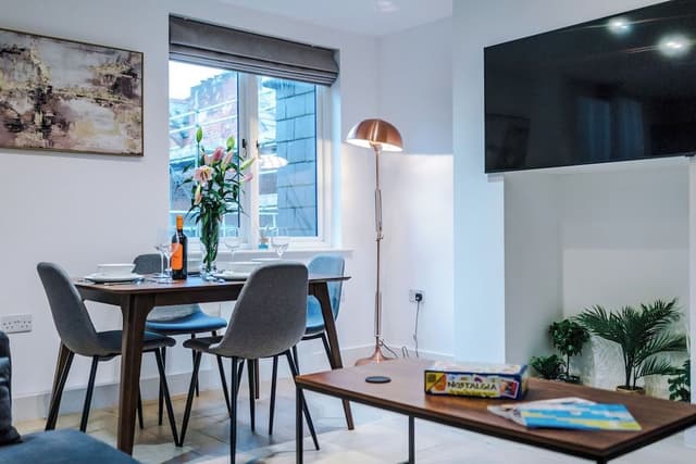 Luxury Townhome, 3 Bedrooms, Balcony, City View