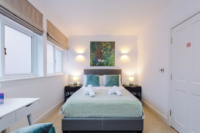 Luxury Townhome, 2 Bedrooms, Balcony, City View