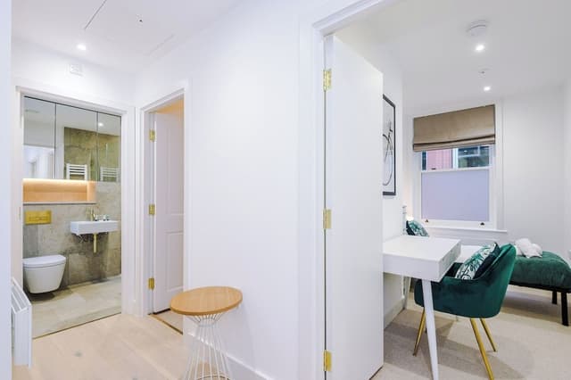 Luxury Townhome, 3 Bedrooms, Balcony, City View