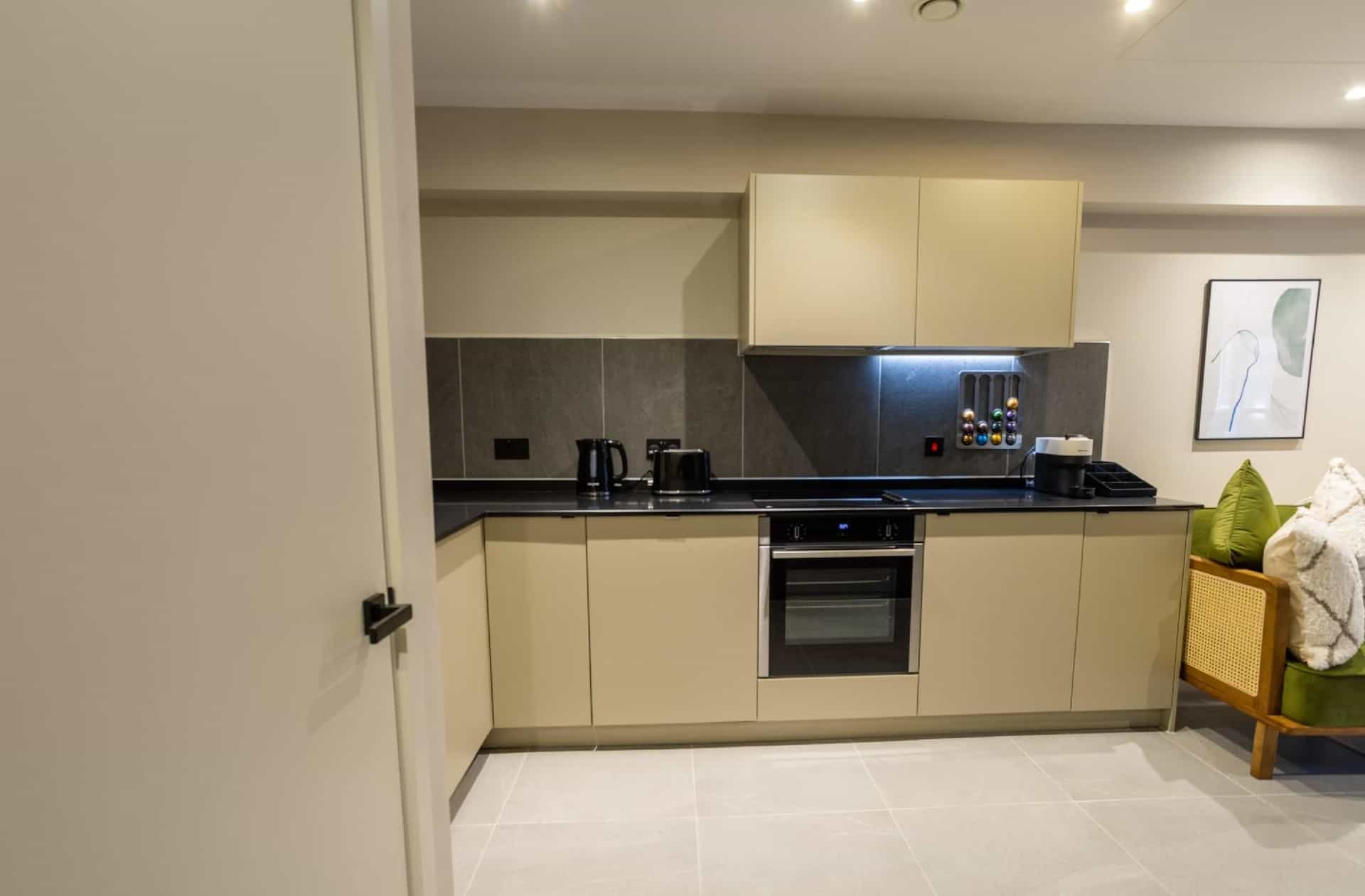 Verdana Suite 1BD Flat Near Centre Verdana Suite 1BD Flat Near Centre