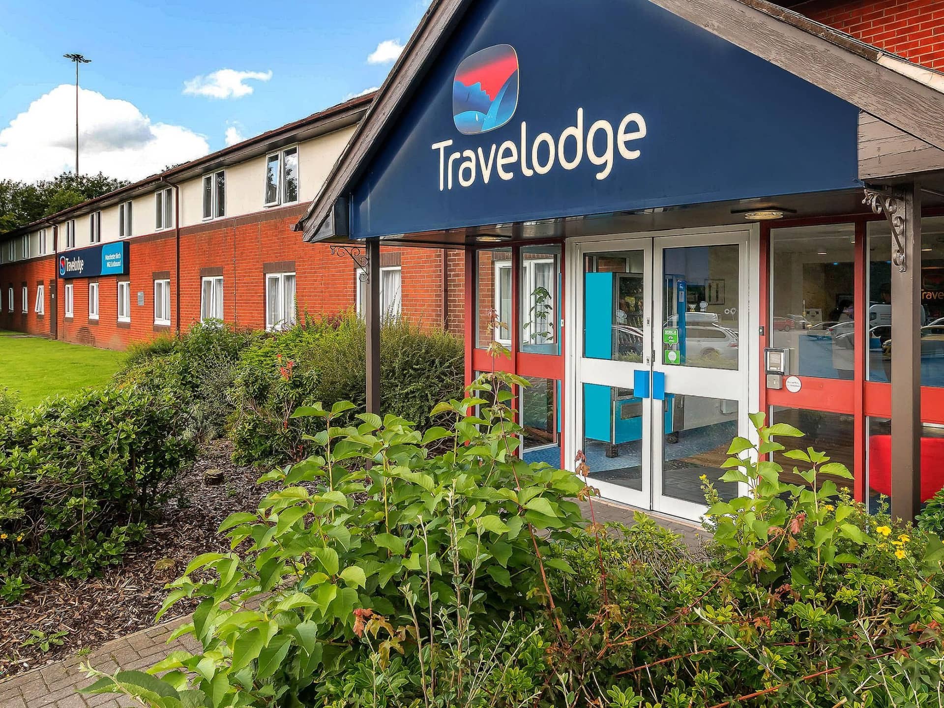 Travelodge Manchester Birch M62 Eastbound Travelodge Manchester Birch M62 Eastbound