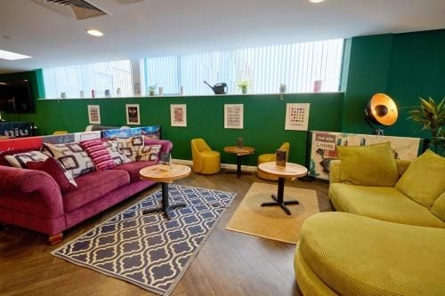 ฮอลิเดย์ อินน์ - เดอะ นิว, ลูม แมนเชสเตอร์ นอร์ธ บาย IHG (Holiday Inn - the niu, Loom Manchester North By IHG)0
