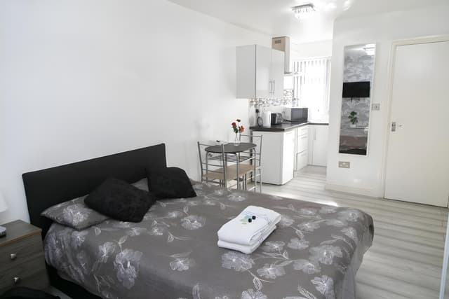 Studio Apartment