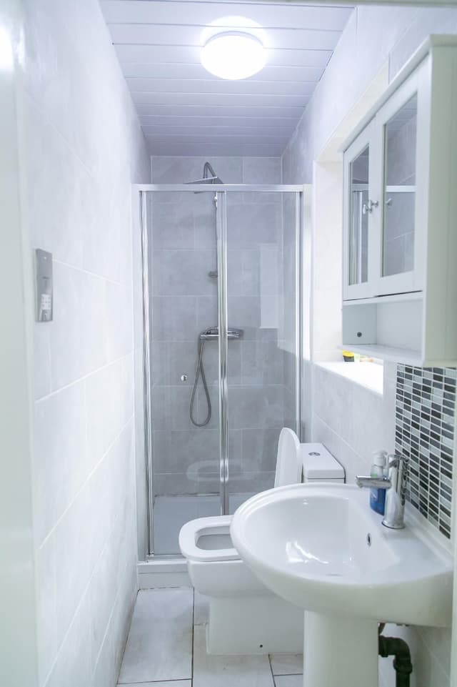 One Bedroom Apartment