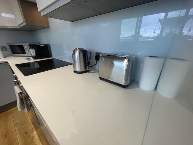 Superior Apartment, 2 Bedrooms, Accessible, City View