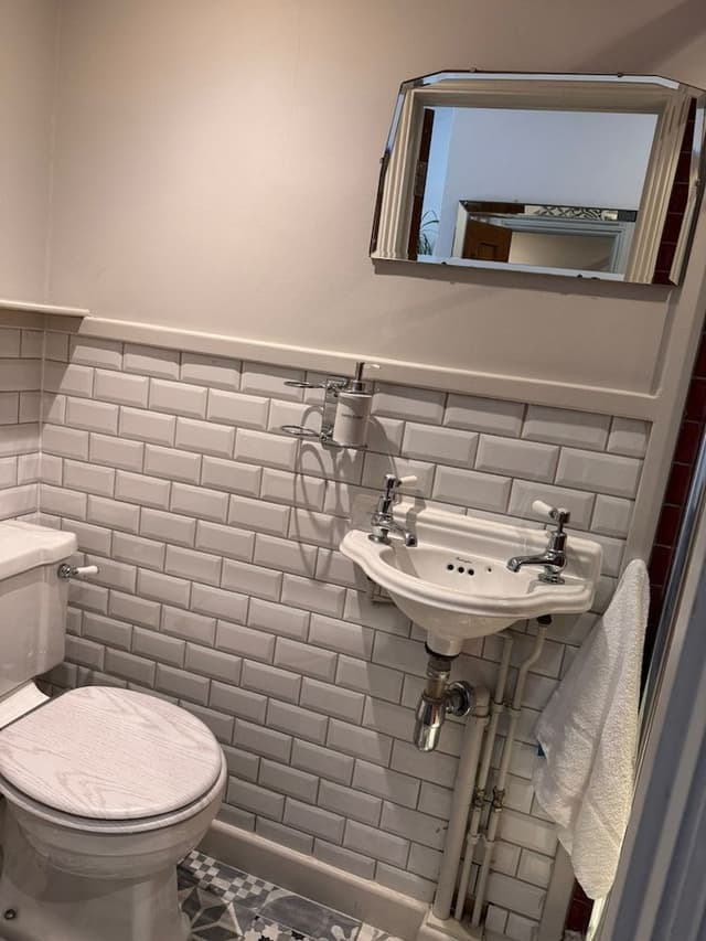 Standard Double Room, Ensuite (Rooms 1, 2, 3, and 10 )