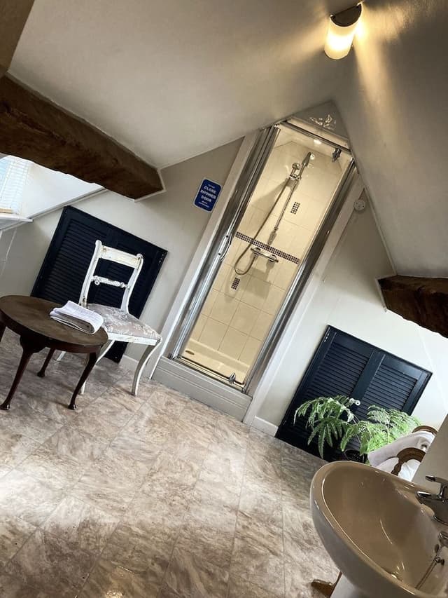 Suite, Ensuite