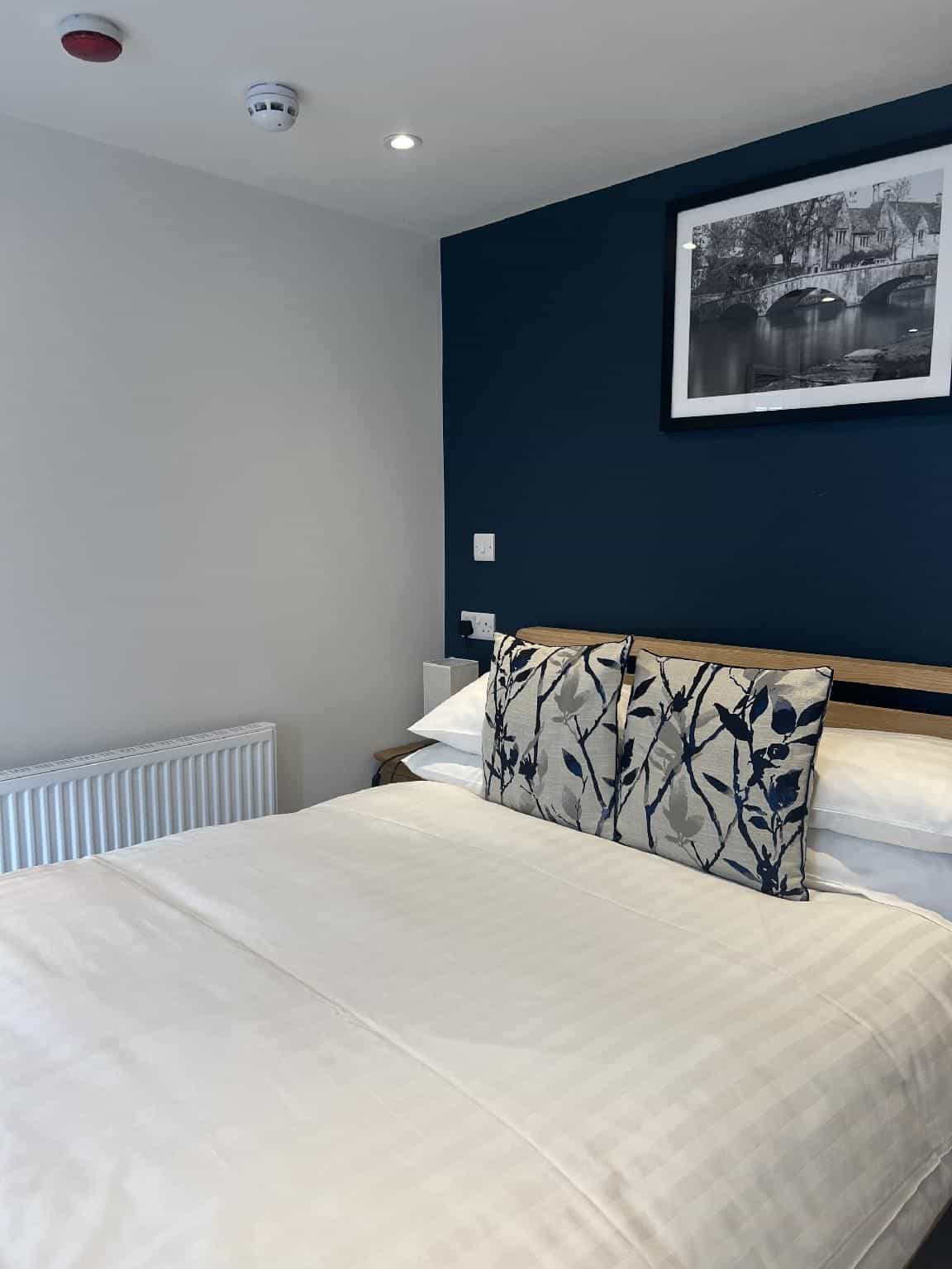 Priory Tearooms Burford with Rooms Priory Tearooms Burford with Rooms
