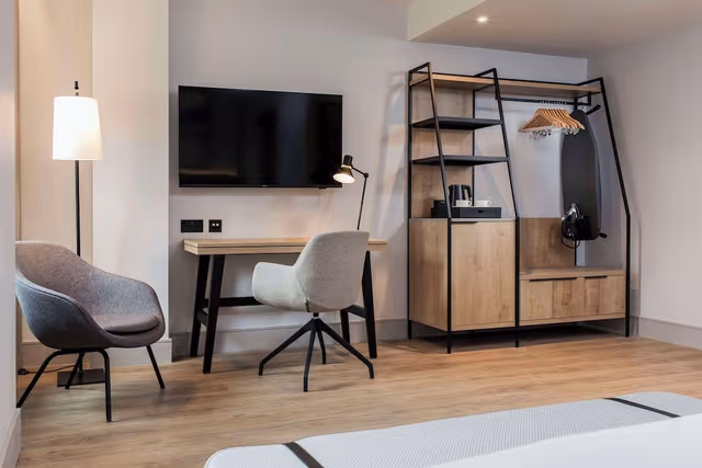 Superior Room, Non Smoking, City View