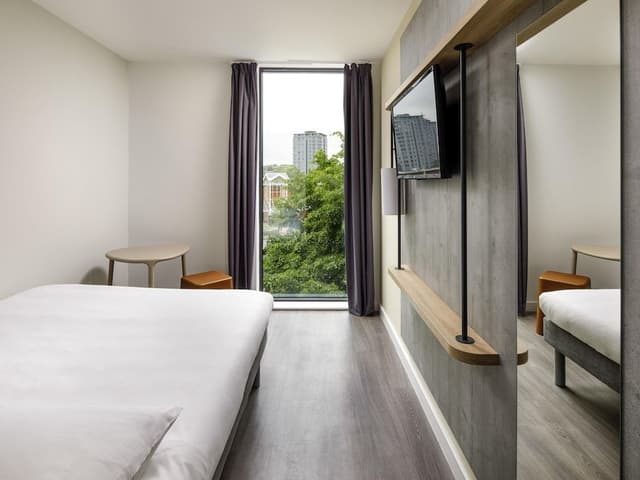 Double Room, 1 Double Bed