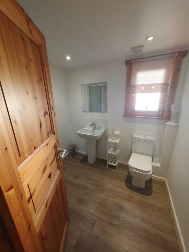 Comfort Cabin, 2 Bedrooms, Garden View