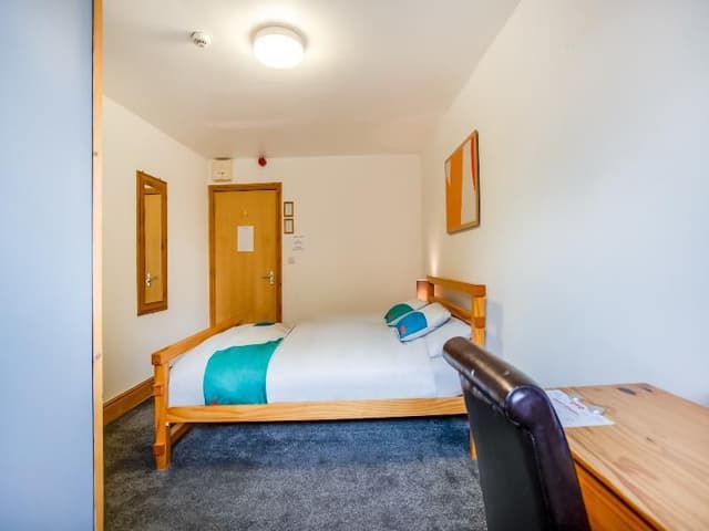 Deluxe Single Room