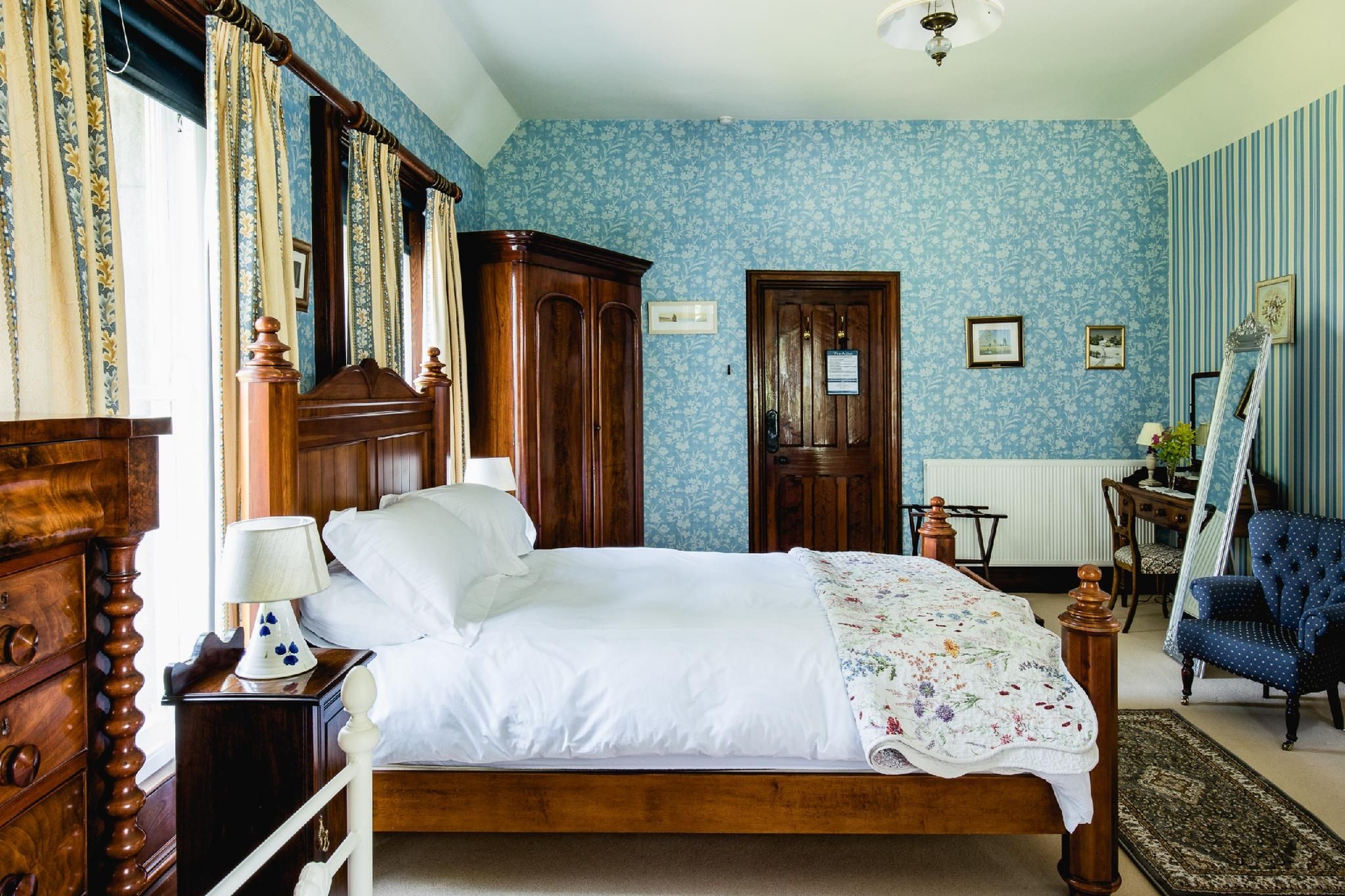 Kiltariff Hall Country House3