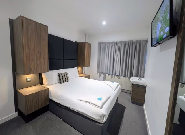 Double Room, Shared Bathroom