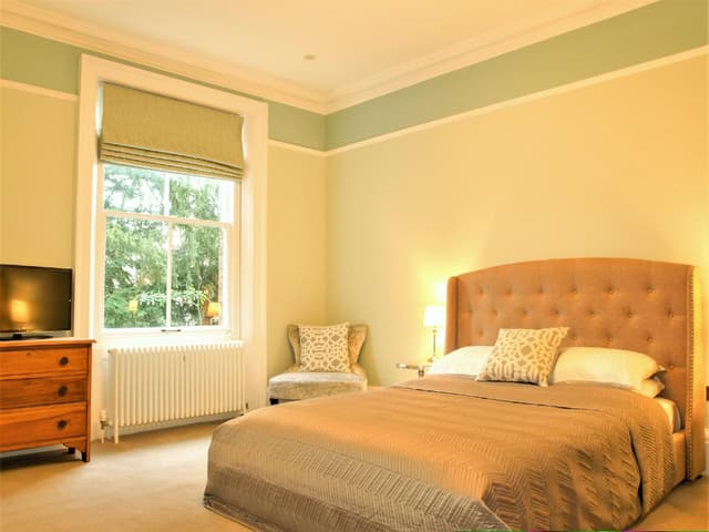 King-Standard-Ensuite