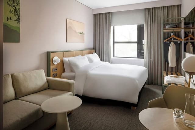 Premium Room