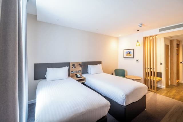 Standard Room, 2 Twin Beds