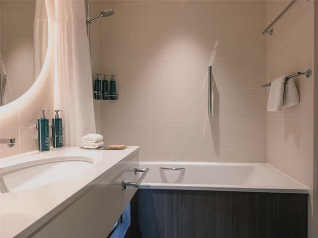 2 QUEEN BED EXECUTIVE ROOM WITH LOUNGE ACCESS