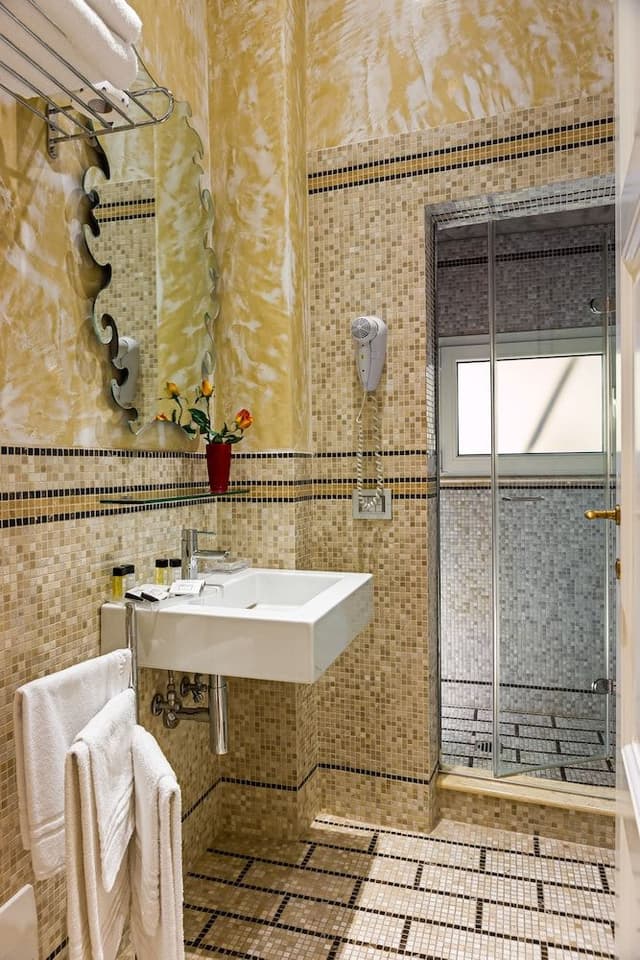 Exclusive Triple Room