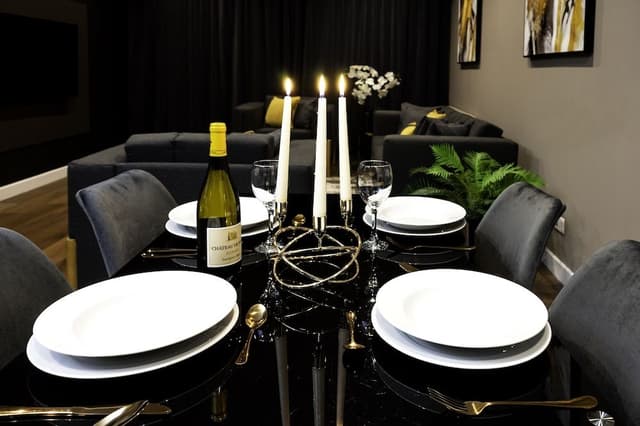 Royal Apartment, 1 Bedroom, Non Smoking, Kitchen