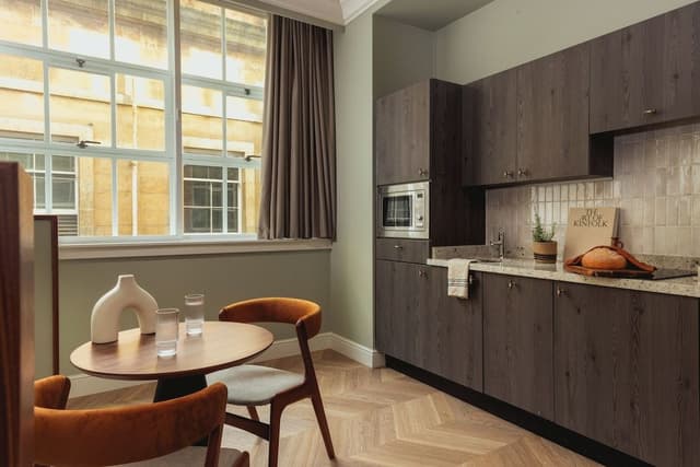 Open Plan One Bedroom