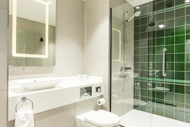Open Plan One Bedroom