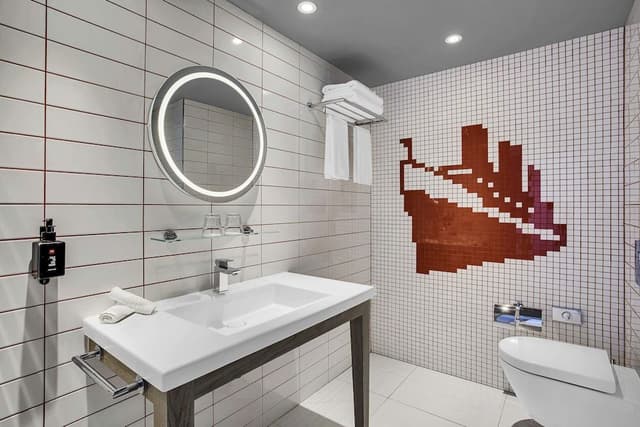 Superior Room (River View)
