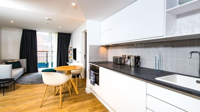 Suite, 1 Bedroom, Kitchen (East Dock View)