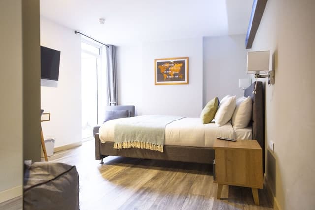 Executive Triple Room