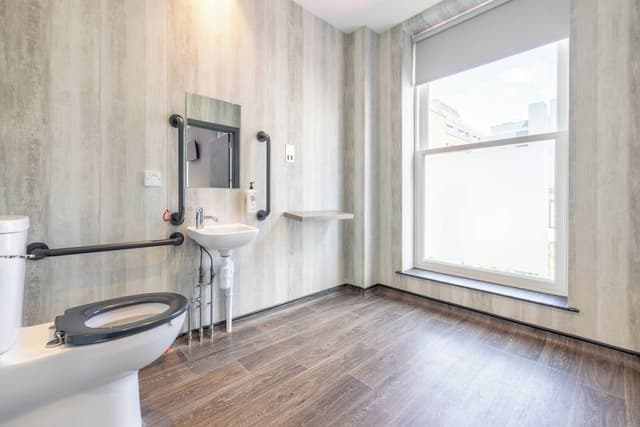 Accessible Triple Room