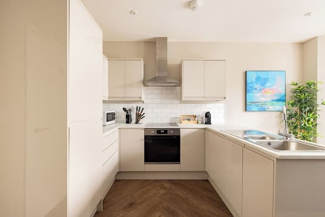 One Bedroom Apartment - Sleeps 4