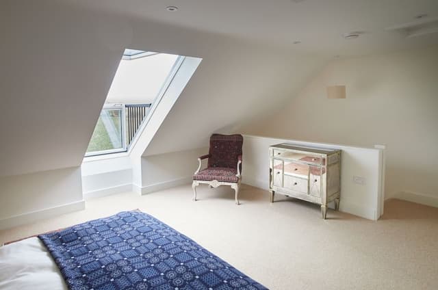 House, Ensuite (PigLet)
