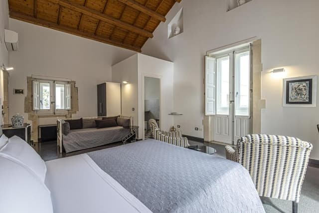Suite with Balcony and Sea View