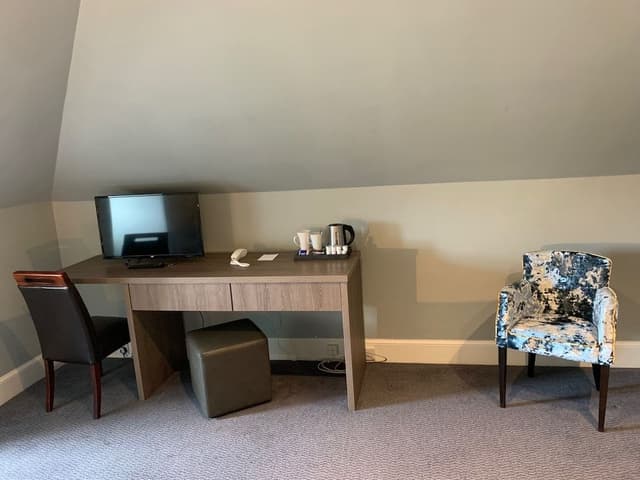 Executive King Room