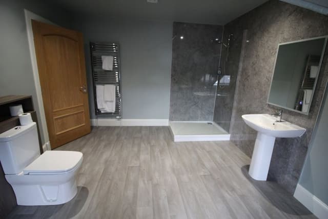 Standard King Room