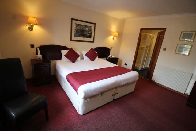 Standard King Room