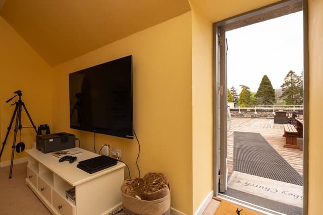 Penthouse, Private Bathroom, Lake View (AC04)