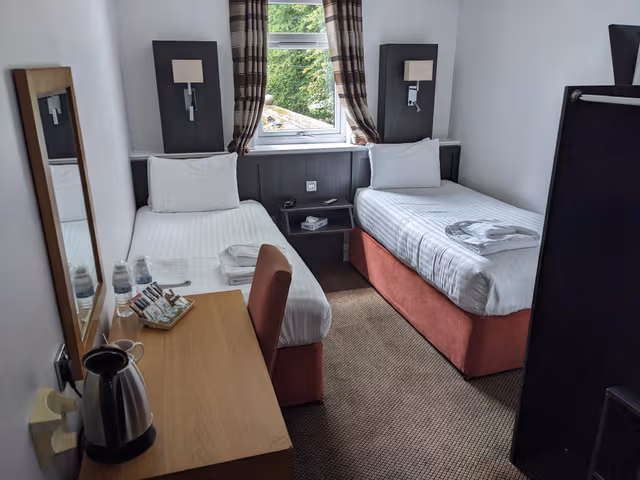 Classic Twin Room