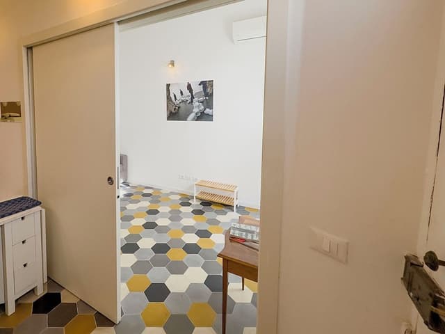 Eclectic Apartment in Trendy San Lorenzo (Via dei Marsi 67)