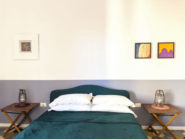 Eclectic Apartment in Trendy San Lorenzo (Via dei Marsi 67)