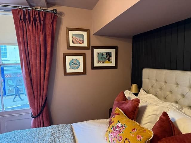 Deluxe Double Room, Courtyard View