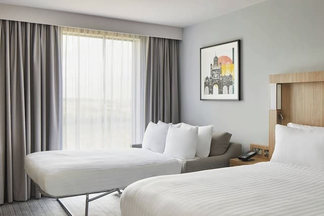 Family Room, 1 King Bed with Sofa bed