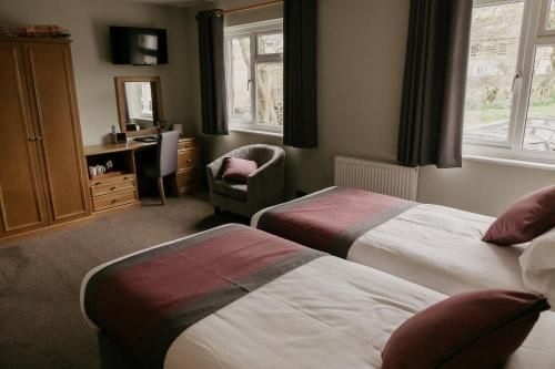 St. Davids Cross Hotel2