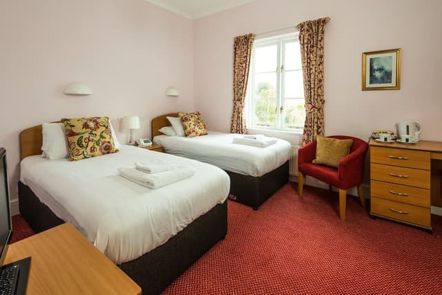 Club Twin Room