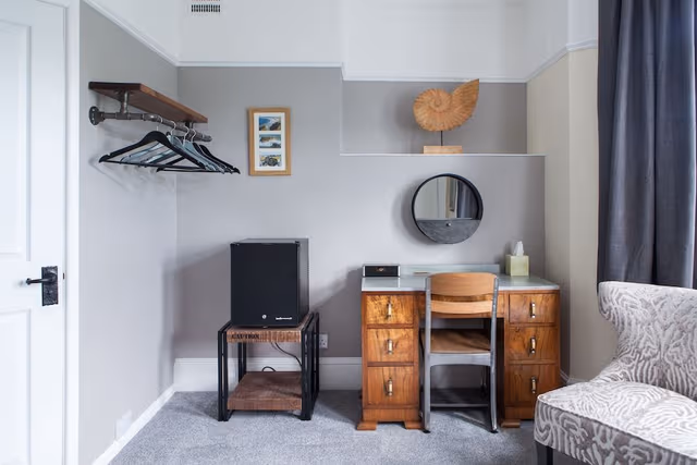 Double Room, Ensuite (Room 3 King 1st Floor)