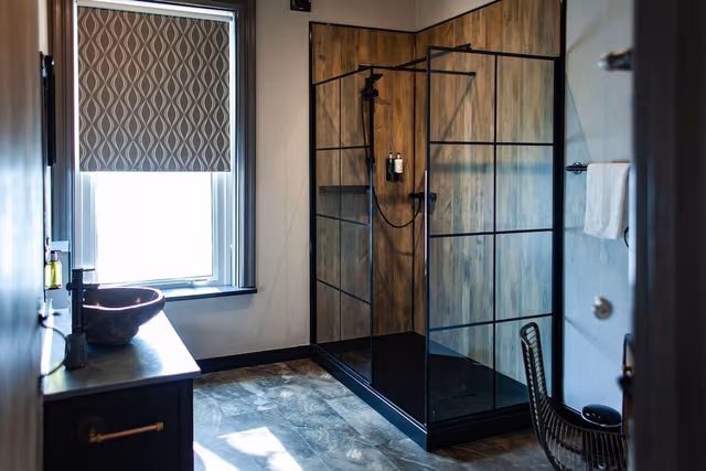 Double Room, Ensuite (Room 2 King Ground Gloor)